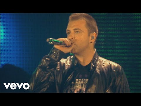 Westlife - When You're Looking Like That (Live At Croke Park Stadium)