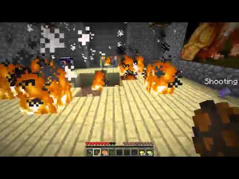 Minecraft: POPULARMMOS CASTLE HUNGER GAMES   Lucky Block Mod   Modded Mini Game0
