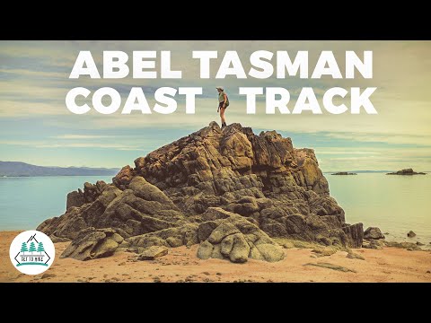 SOLO HIKING The Abel Tasman Coast Track - New Zealand Great Walks - Ep 3