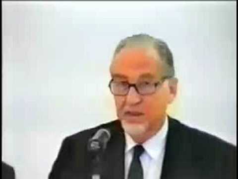 Islam Under Attack (Dr:Murad Hoffman ) part4/7