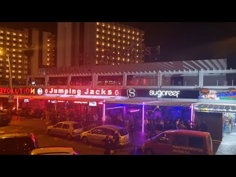 Las Americas TENERIFE Nightlife - Veronicas Strip11.30pm Busy ?