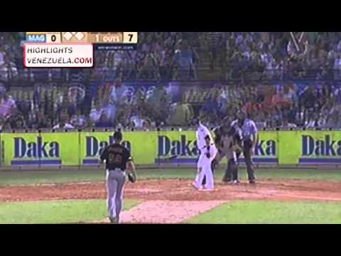 Highlights LVBP 19/12/2015 - Leones del Caracas vs Navegantes del Magallanes