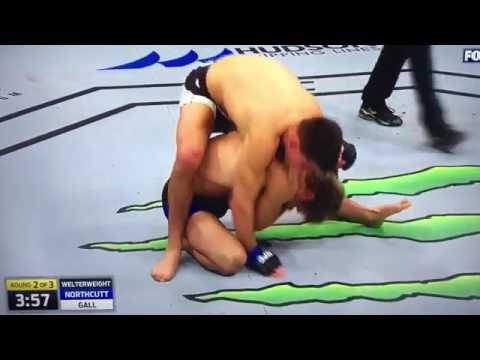 MICKEY GALL VS SAGE NORTHCUTT REAR NAKED CHOKE UFC