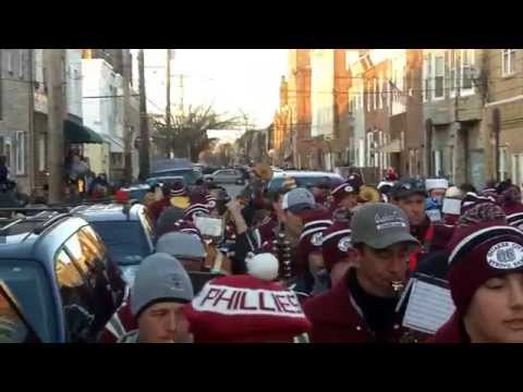 QCTV - 2014 SANTA PARADE - Here Comes Santa Claus