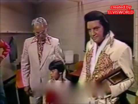 ELVIS PRESLEY, BACKSTAGE JUNE 21ST 1977