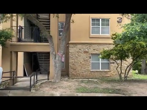 Charming 2BR Condo in Austin property video