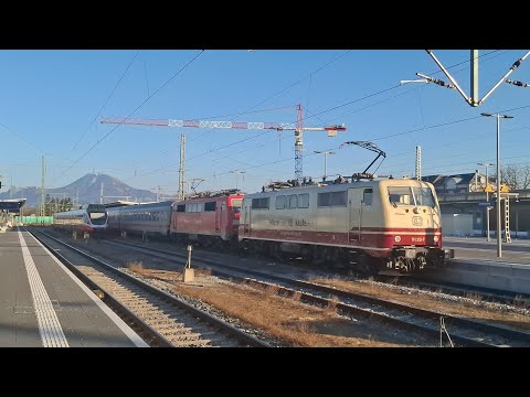 Abfahrt der 111 212-7 und 111 067-5 am IC2083/RE24 Königsee in Freilassing am 2.3.2025