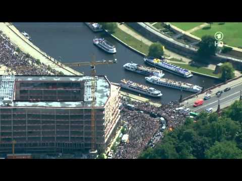 FIFA WM 2014 Das deutsche Team landet in Berlin