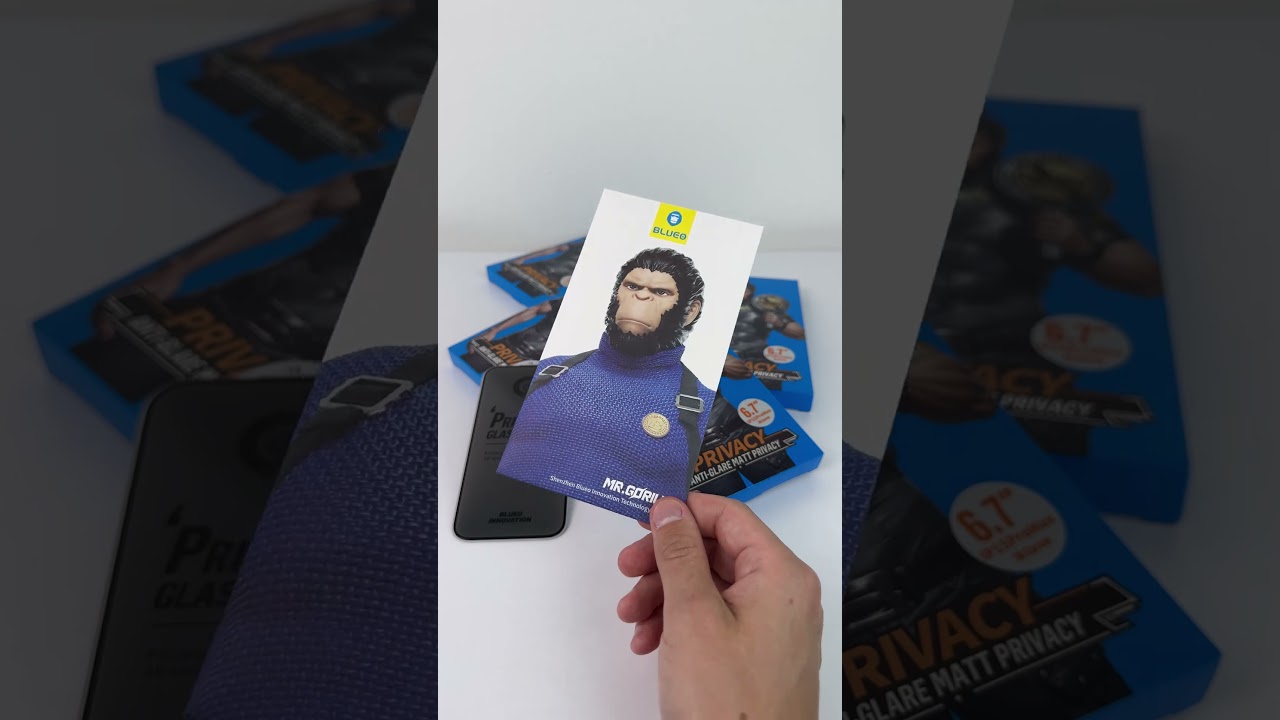 Захисне 2.5D скло Blueo Full Cover Anti-Peep для Apple iPhone 17 / 17 Pro (6.3")