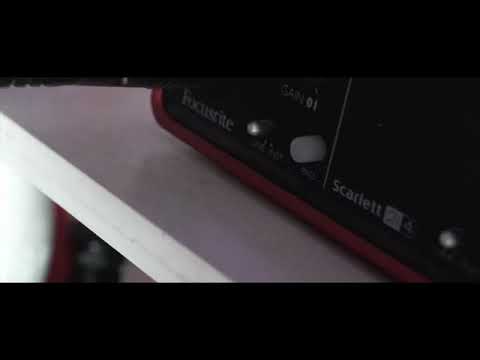 R8 EN LA CASA TENGO UNA TABLA