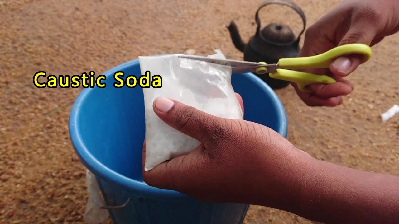 Without SOAP or DETERGENTS | how to use caustic soda for cleaning | Causticsoda uses and experiments
