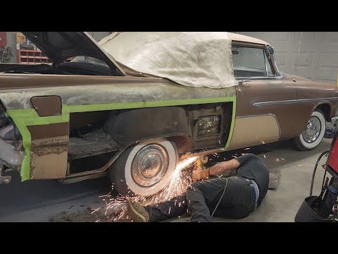 Rust repair on quarter panel – step 2: cut off the rusty metal