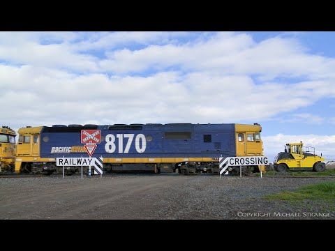 7737V Grain Train At Gheringhap Railway Crossing (20/6/2020) - PoathTV Australian Railways