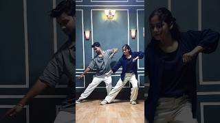 Download lagu Teri Saanson Mein Aise Bas Jau #dance #shorts #virengitanjali #dancewithvg #ytshorts #shortsdance mp3