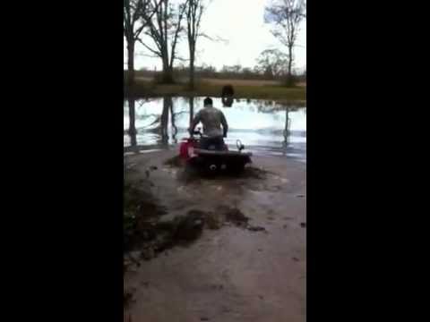 Kawasaki Prairie 360 4x4 wit jet, hmf pipe, epi clutch kit,4inch highlifter lift ,28x9x12 itp589