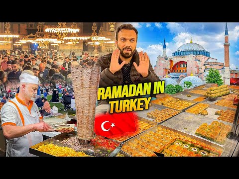 IFTAR in Istanbul Turkey 🇹🇷 Unique Tarawih Experience at Hagia Sophia Mosque 😍