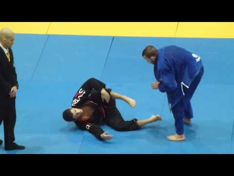 Tarik Hopstock vs Aleksi Lohi - IBJJF European Open 2016 - Purple Adult - Middle