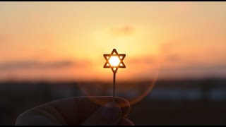 A Song for the Divine Mother of the Universe by Ben Lee - Performed by Rabbi Jessica Lenza
