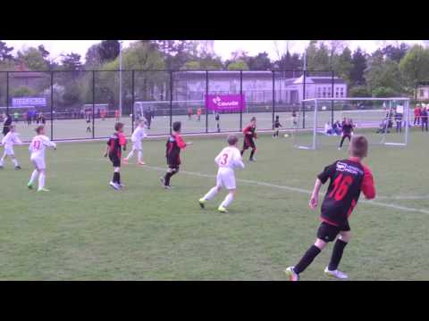 Hallescher FC vs FavAC