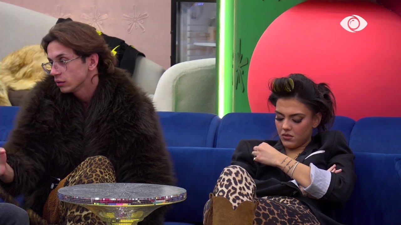 ,“Ti e ke shumë të përmbajtur fjalorin…”/ Livia dhe Aldo bisedojnë me njëri-tjetrin