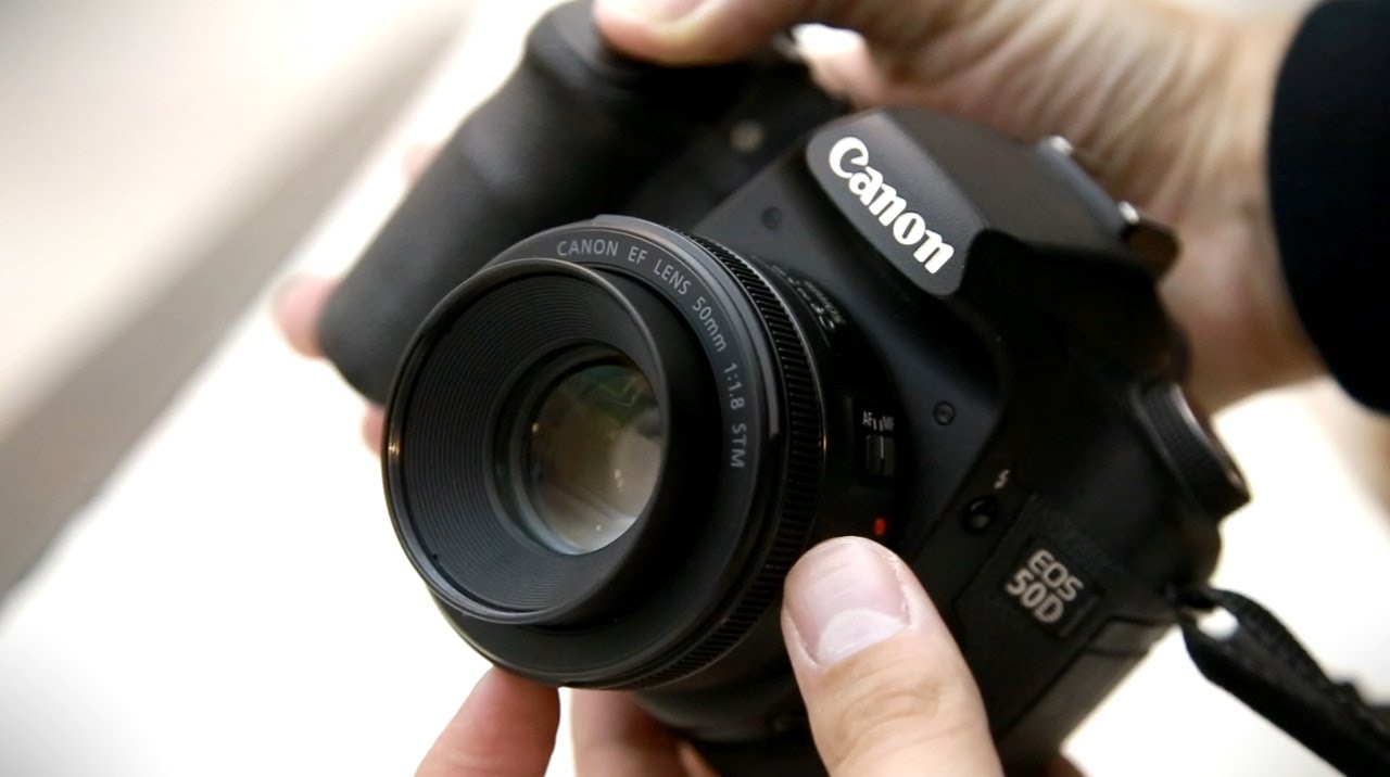 Canon 50mm f/1.8 STM lens review with samples (Full-frame and APS-C)