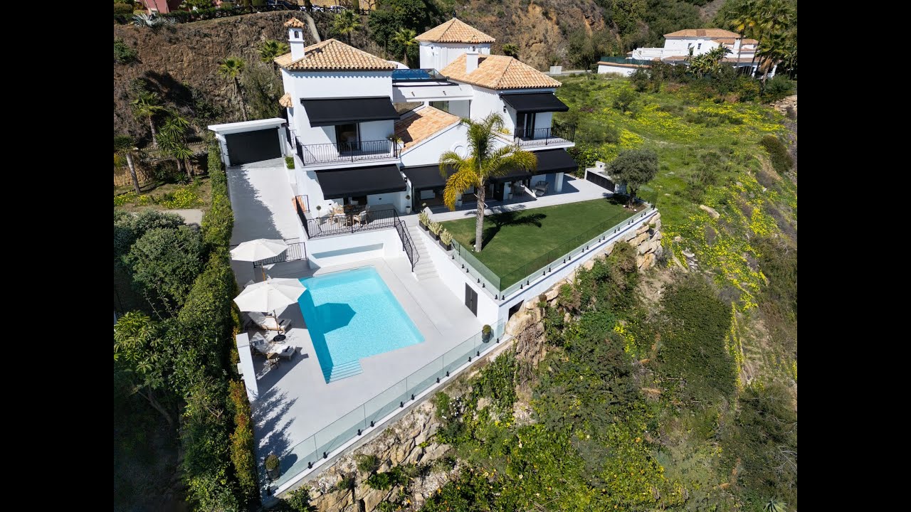 Villa Zibà : Luxe moderne avec des vues inégalées à vendre à Monte Halcones, La Quinta, Benahavis