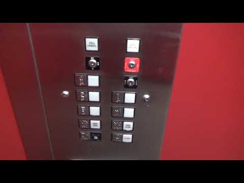 Schumacher Hydraulic Elevator @ Pine Street Building - La Crosse, WI