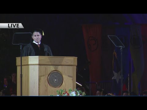 Dell CEO Michael Dell delivers address at UT Austin commencement