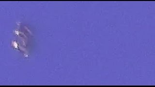 Anomaly morphing into digit "5" after correlated light signals, part 01 today 09/01/14 6:44pm EST