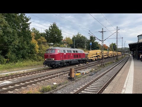 Zugverkehr in Hamburg, mit 215 023 mit Bauzug, 101 068 IC2083/2085, ICE 1 03.10.2025