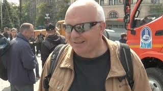 У Харкові тривають суперечки навколо волонтерського намету