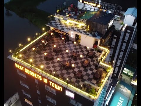 Offbeat CCU UP There  | ROOFTOP RESTAURANT | CAFE |  REVIEW | Foodie Fridays  | Ecstatic Wings