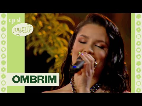 Juliette usa todo o charme para cantar "Ombrim" no clima do verão! | GNT