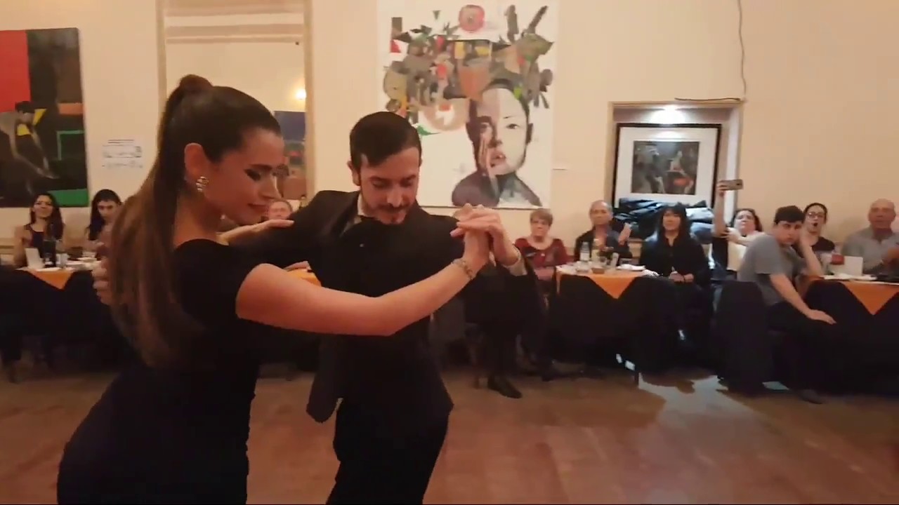 Alucinante Alumine Deluchi, Ariel Almiron, tango Show, Yira Yira .