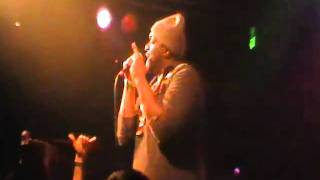 Smoke Dza Performs &quot;Crazy Glue&quot; @ Smoker&#39;s Club Tour In Seattle