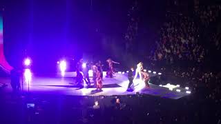 Selena Gomez - Body Heat