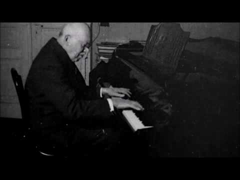 Aleksander Michałowski at the Piano (Silent Movie, 1930)