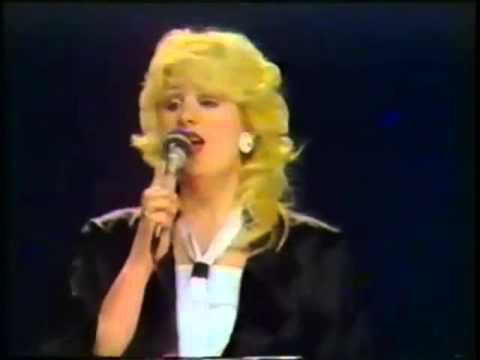 SLAVICA MIKŠIĆ- DALJINA NAS DELI ALI LJUBAV SPAJA