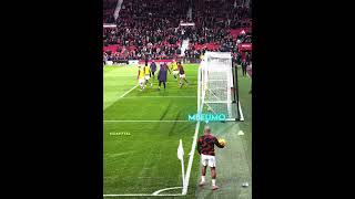 Mbeumo Corner Kick Practice 😅