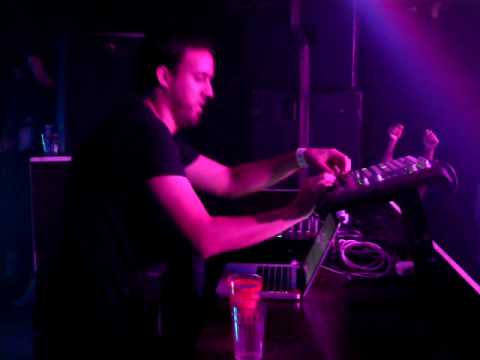 Maetrik @ Paris, Social Club - 24.10.2009