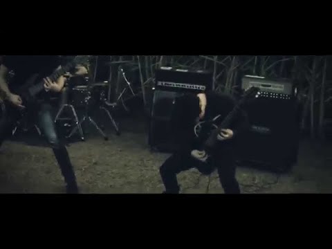 AVERSIONS CROWN  - Hollow Planet (OFFICIAL MUSIC VIDEO)