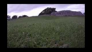 preview picture of video 'Flying around Old Sarum castle on a windy day.'