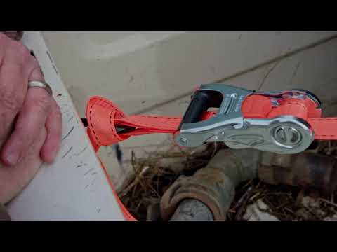 Coastal 101: How to Use Ratchet Straps