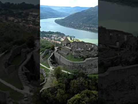 AMAZING CASTLE overlooking the Danube Bend!