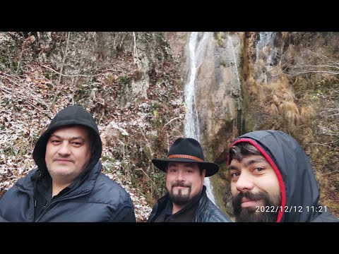 Am vizitat Cascada Șipote din satul Merișor județul Hunedoara decembrie 2022
