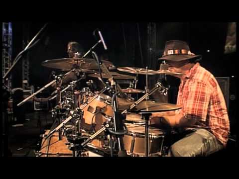 Divokej Bill - Alkohol (Rock For People Český Brod 2006)