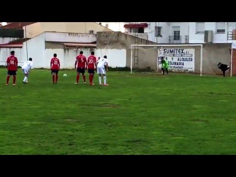 Gol de penalti (0-1) AT PUEBLONUEVO 3 - CD CALAMONTE 0. (24/01/16)