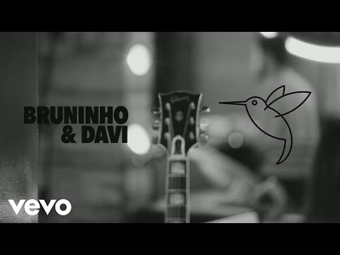 Bruninho & Davi - Beija-Flor Me Beija (Lyric Video)