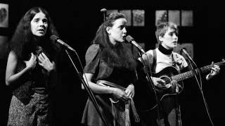 The Roches Speak!: 1989 promo interview with Ed Sciaky