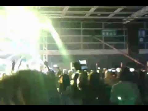 SITI BADRIAH ft HENGKY KURNIAWAN LIVE IN HK, 24/09/2017 (Yank@Wali Band)